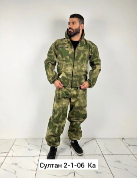 Костюм