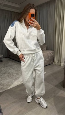 Костюм