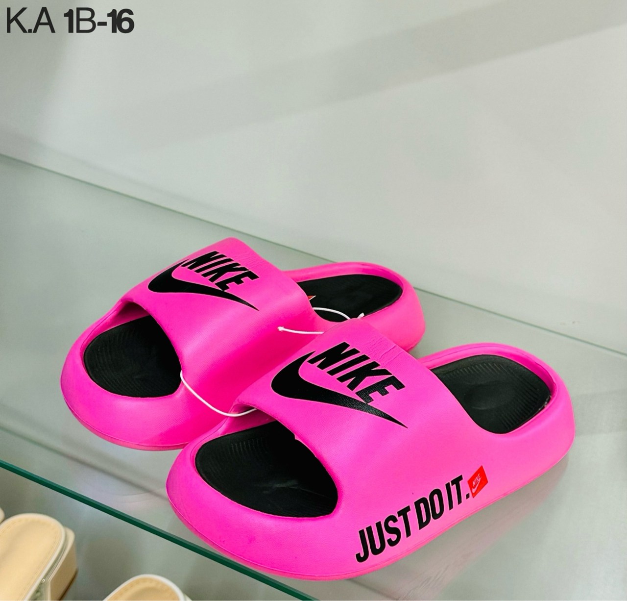 ,шлепанцы женские,шлёпки женские резиновые найк,шлепанцы nike,шлепки пума женские розовые