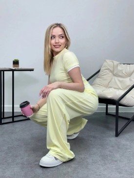 Костюм