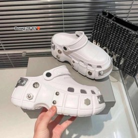 Одежда