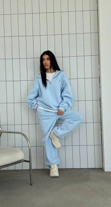Костюм