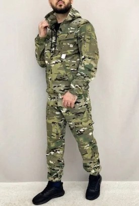 Костюм