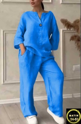 Костюм