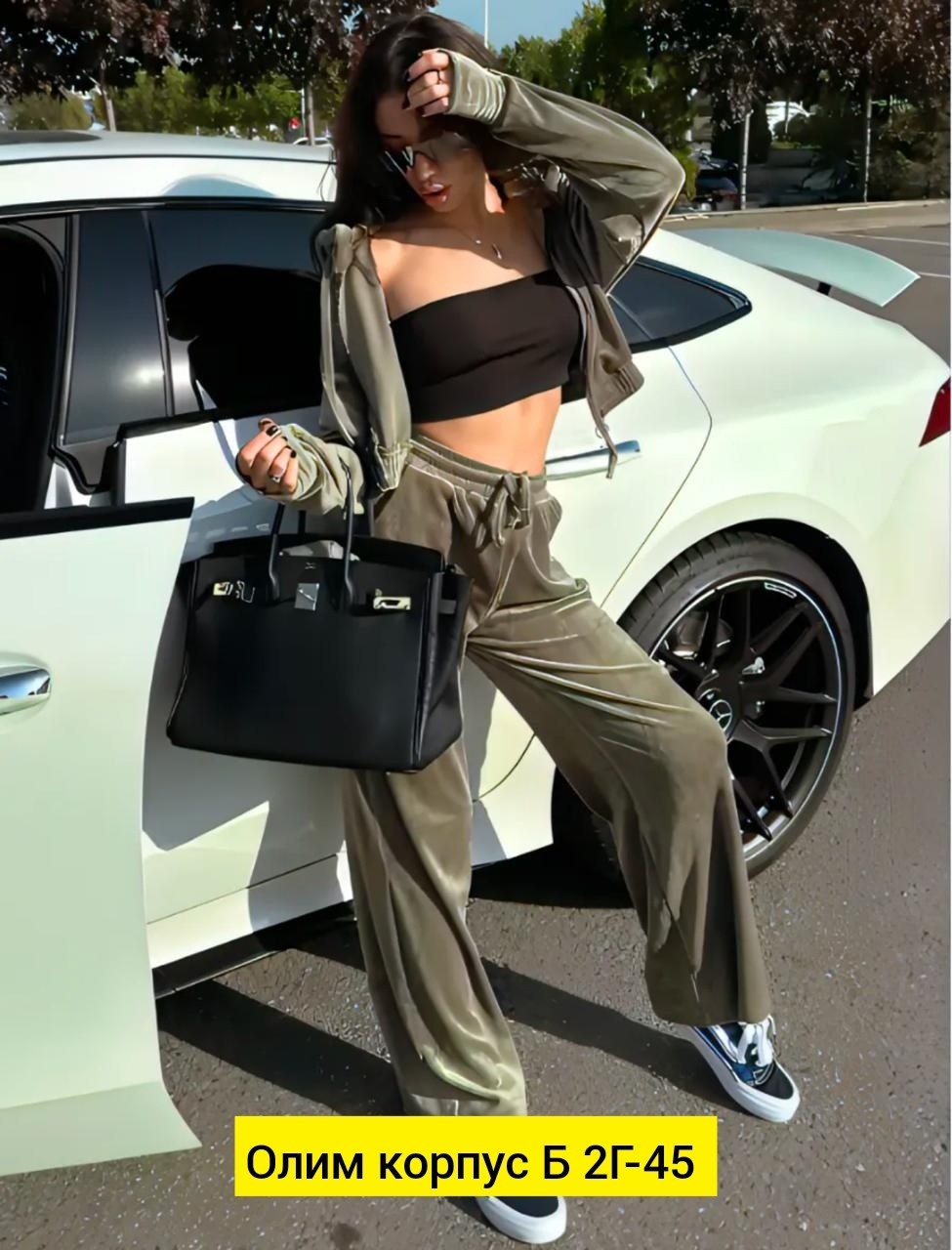 спортивный велюровый костюм,велюровые костюмы,велюровый спортивный костюм женски,костюм велюровый женский,спортивный костюм из велюра