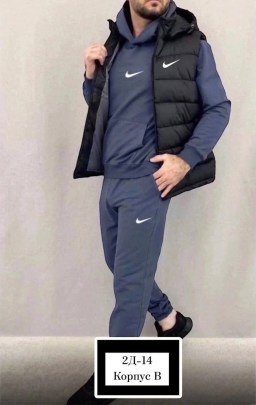Костюм