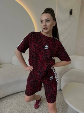 Костюм