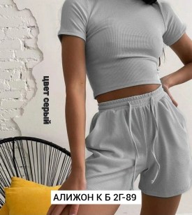 Костюм