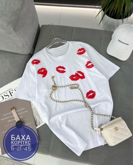 Футболка