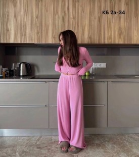 Костюм