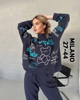 Костюм