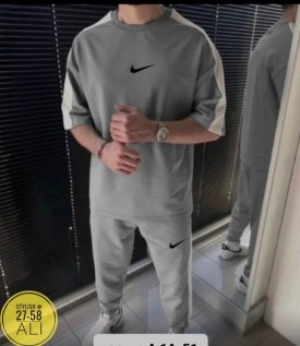 Костюм