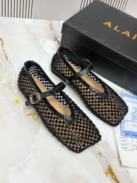 Балетки