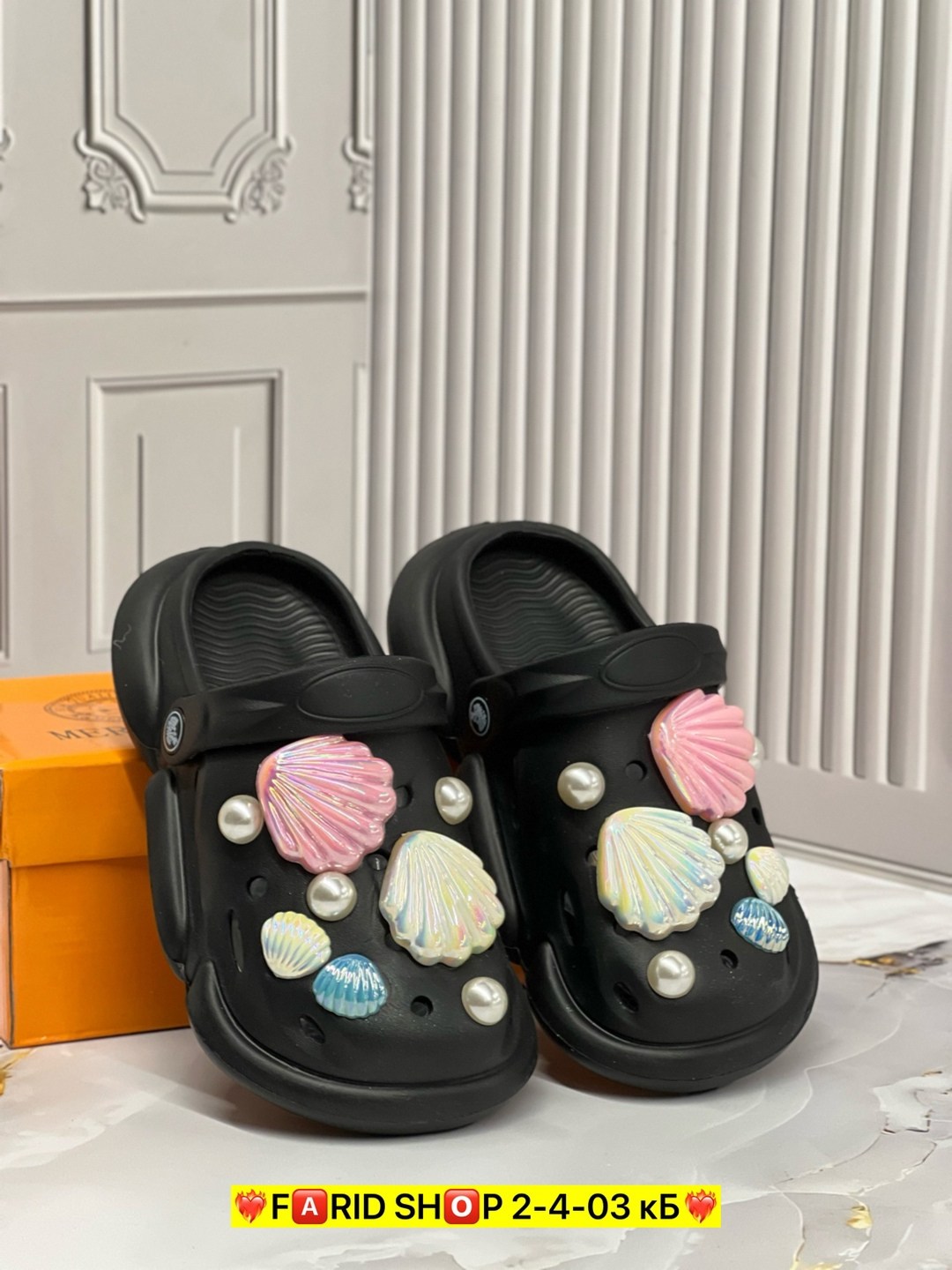 ,украшение для кроксов,кроксы дизайнерские,кроксы алиэкспресс,сандалии модные