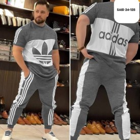 Костюм