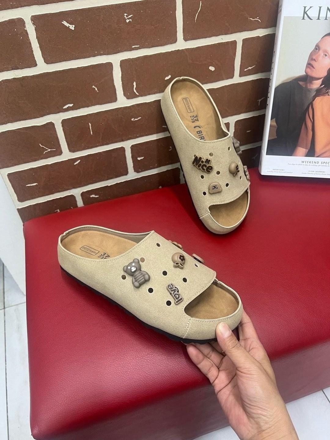 ,тапки модные,женская ,обуви,тапки с дырками