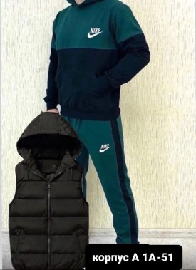 Костюм