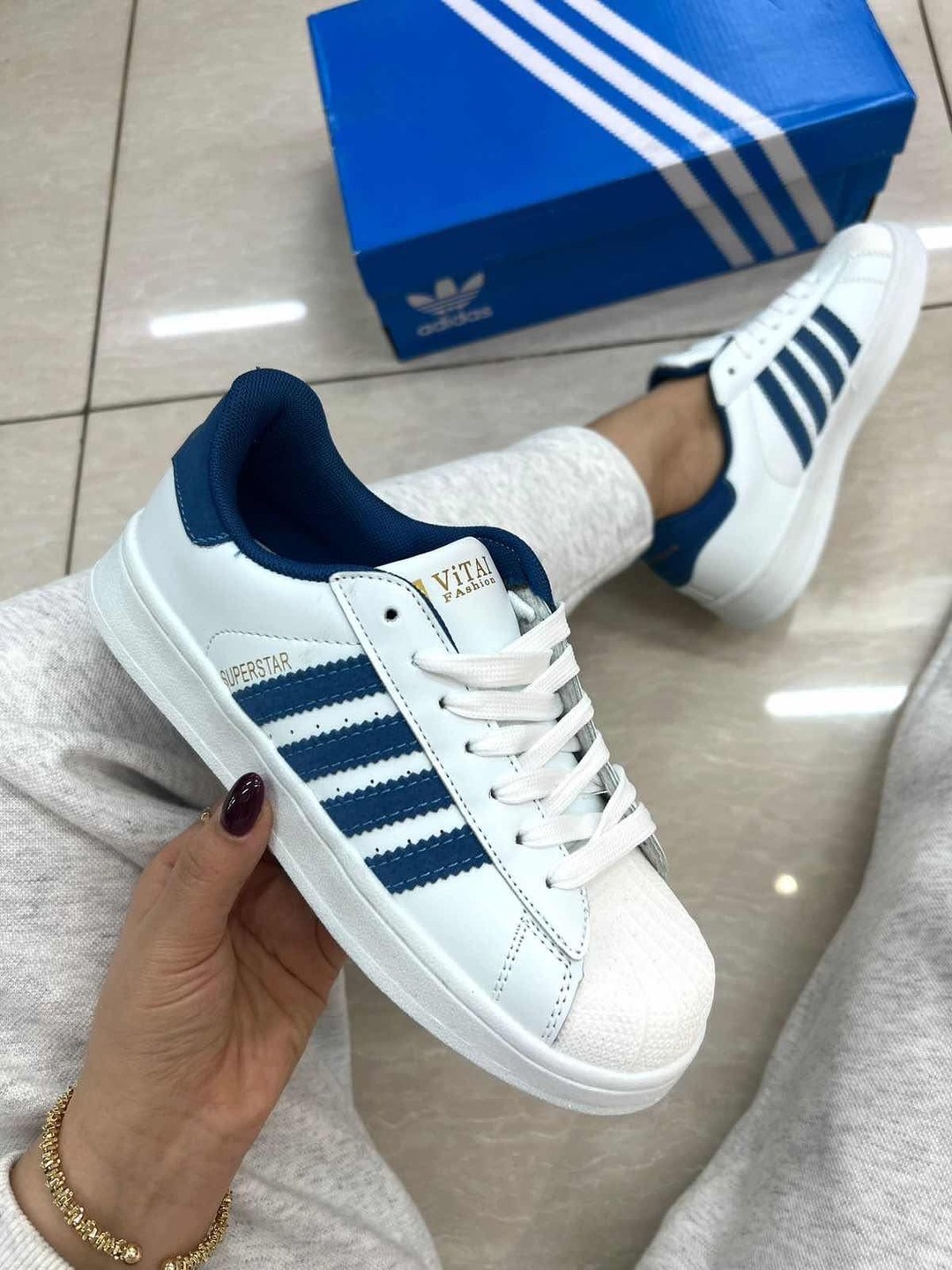 кроссовки адидас суперстар розовые,кроссовки adidas original superstar,кроссовки адидас бело красные,,кроссовки адидас ориджиналс