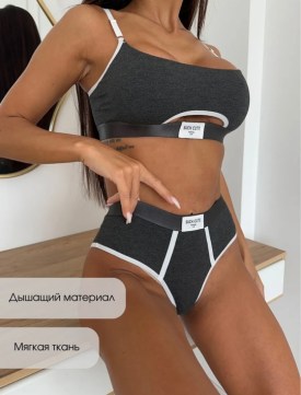 Костюм