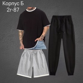 Костюм