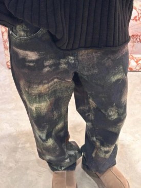 Джинсы
