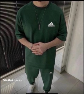 Костюм