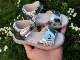Сандали