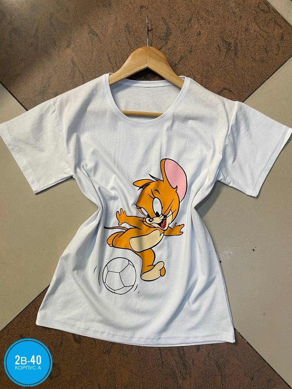 женские футболки,футболка с губами,футболка стиль,одежда модная