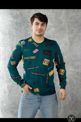Свитер