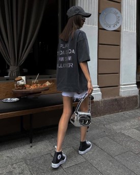 Футболка