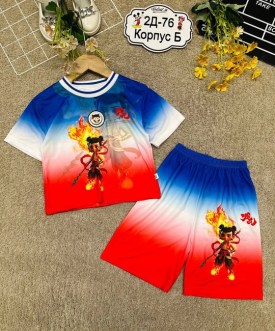 Костюм