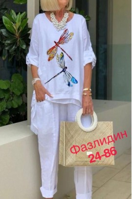 Костюм