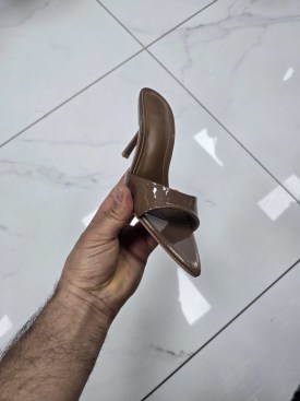 Босоножки