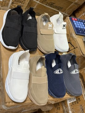 Кроссовки