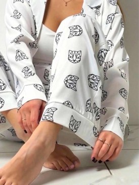 Костюм