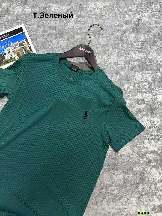 футболка зелено,футболка мужская,мужская зеленая футболка,трикотажная футболка,футболке