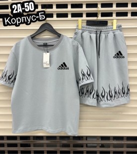 Костюм