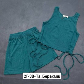 Костюм