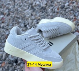 Кроссовки