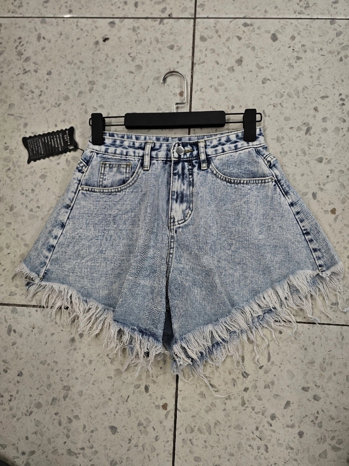 джинсовые шорты,джинсовые шорты женские,джинсовые шорты с бахромой,женские джинсовые шорты с высокой талией,шорты джинсовые летние