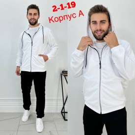 Костюм