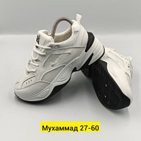 Кроссовки
