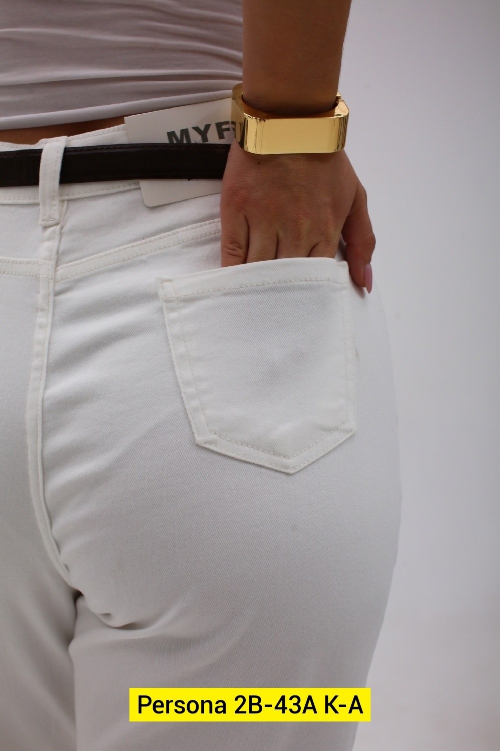 джинсы белые,женские джинсы,женские джинсы бананы,джинсы модные,брюки джинсы