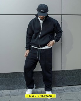 Костюм