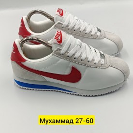Кроссовки
