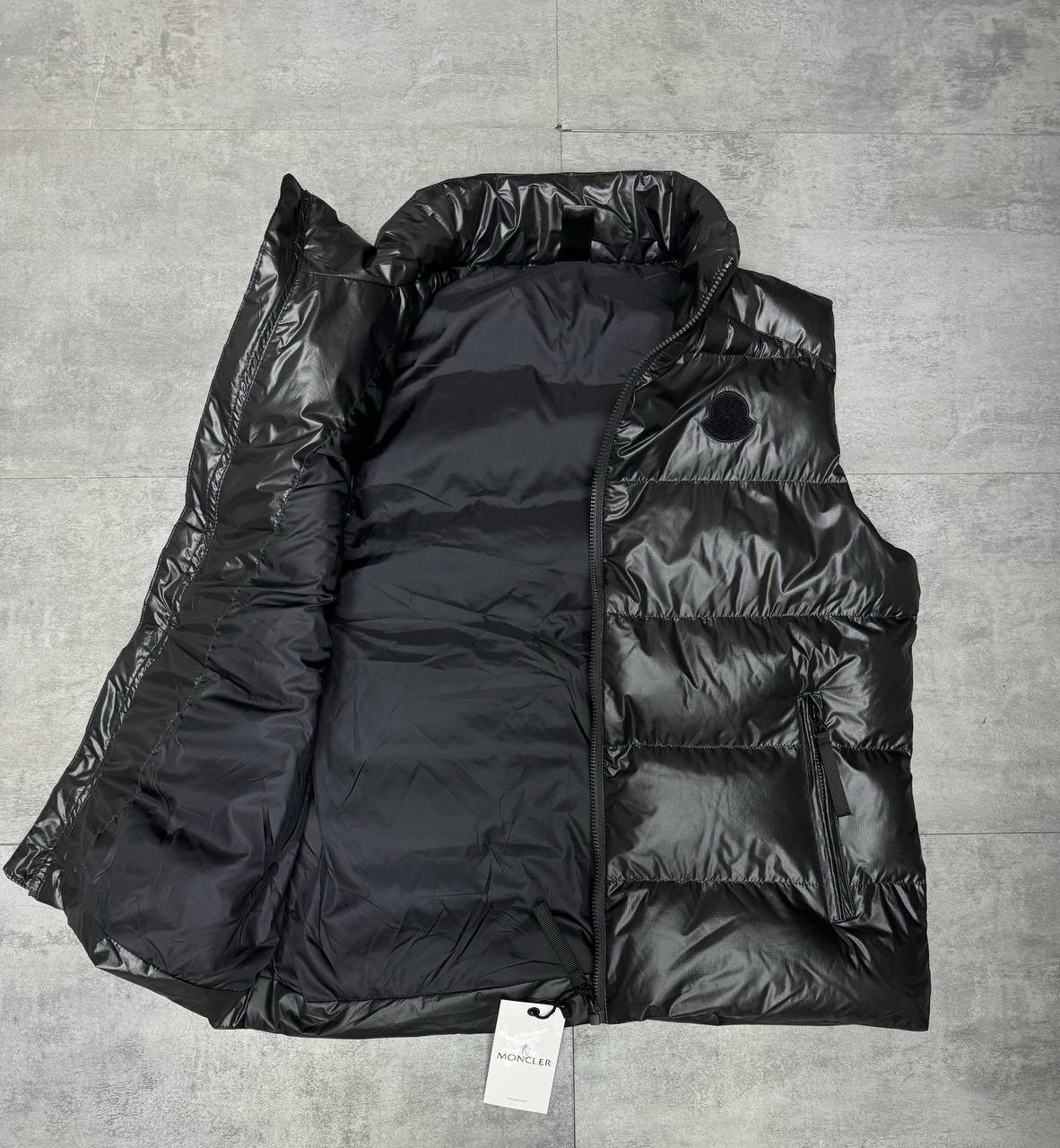 жилетка moncler,жилетка монклер green,жилет moncler,жилетка монклер мужская,moncler мужской жилет