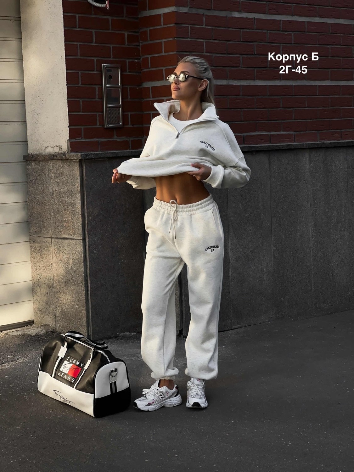 спортивный костюм двойка,спортивный костюмы,спортивные костюмы 2025,стильные костюмы,спортивный женский костюм на флисе