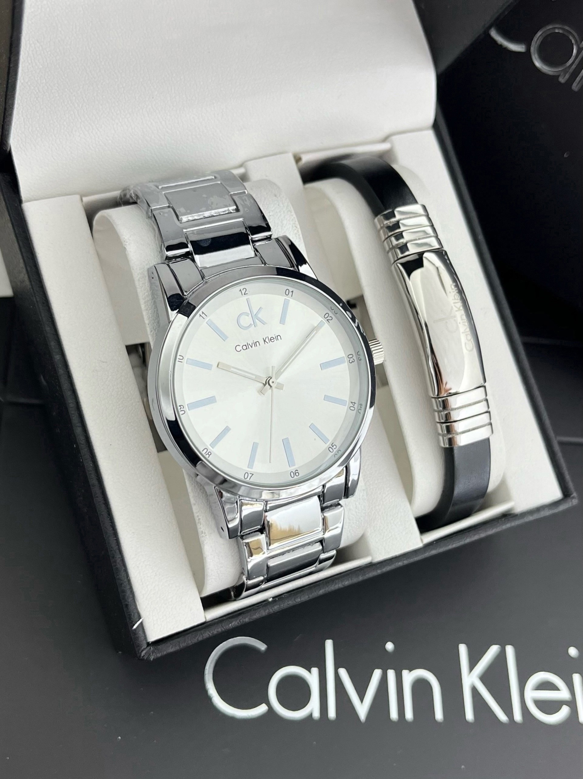 calvin klein часы наручные,набор часы и браслеты мужские,набор кельвин кляйн часы и браслет,часы calvin klein мужские,кельвин кляйн часы