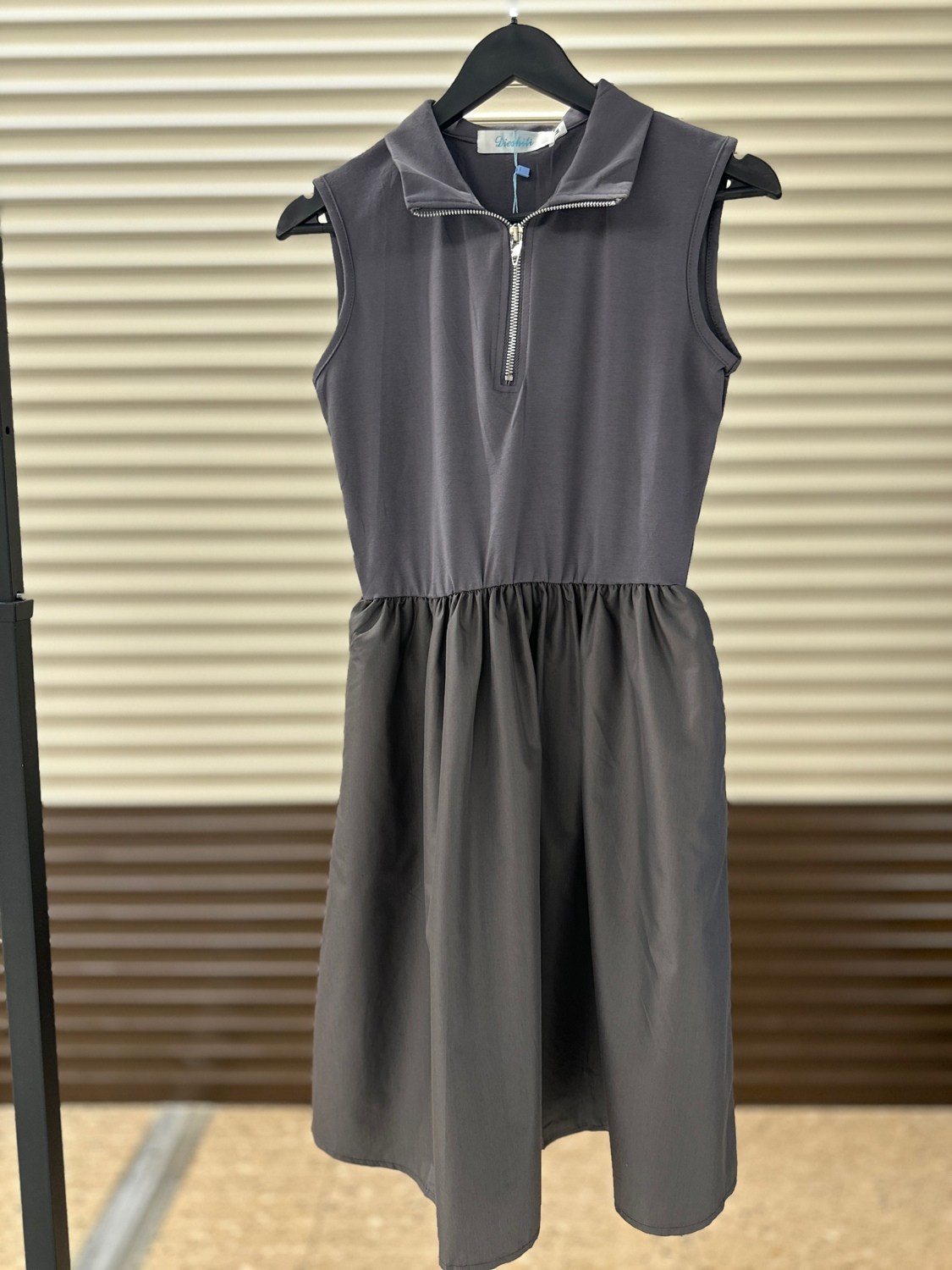 спортивное платье,платье спортивное женское,платья ,модное платье,женская платье