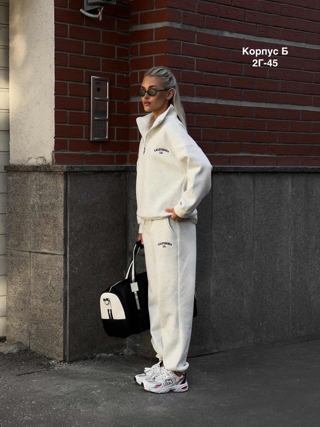 спортивный костюм двойка,спортивный костюмы,спортивные костюмы 2025,стильные костюмы,спортивный женский костюм на флисе